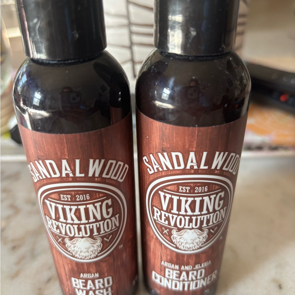 Revolution Sandalwood Beard Wash and Conditioner Set - Brown